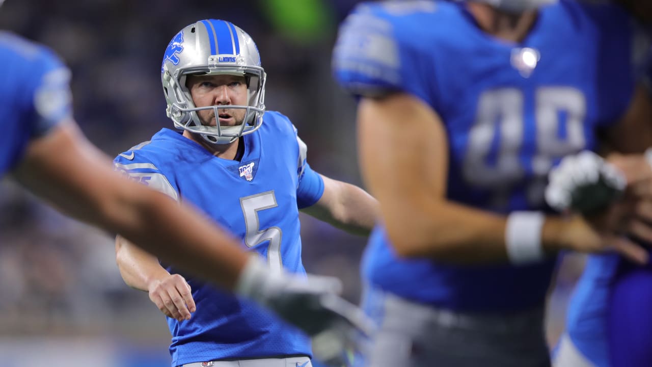 HIGHLIGHT: Prater boots 61-yard FG to close first half
