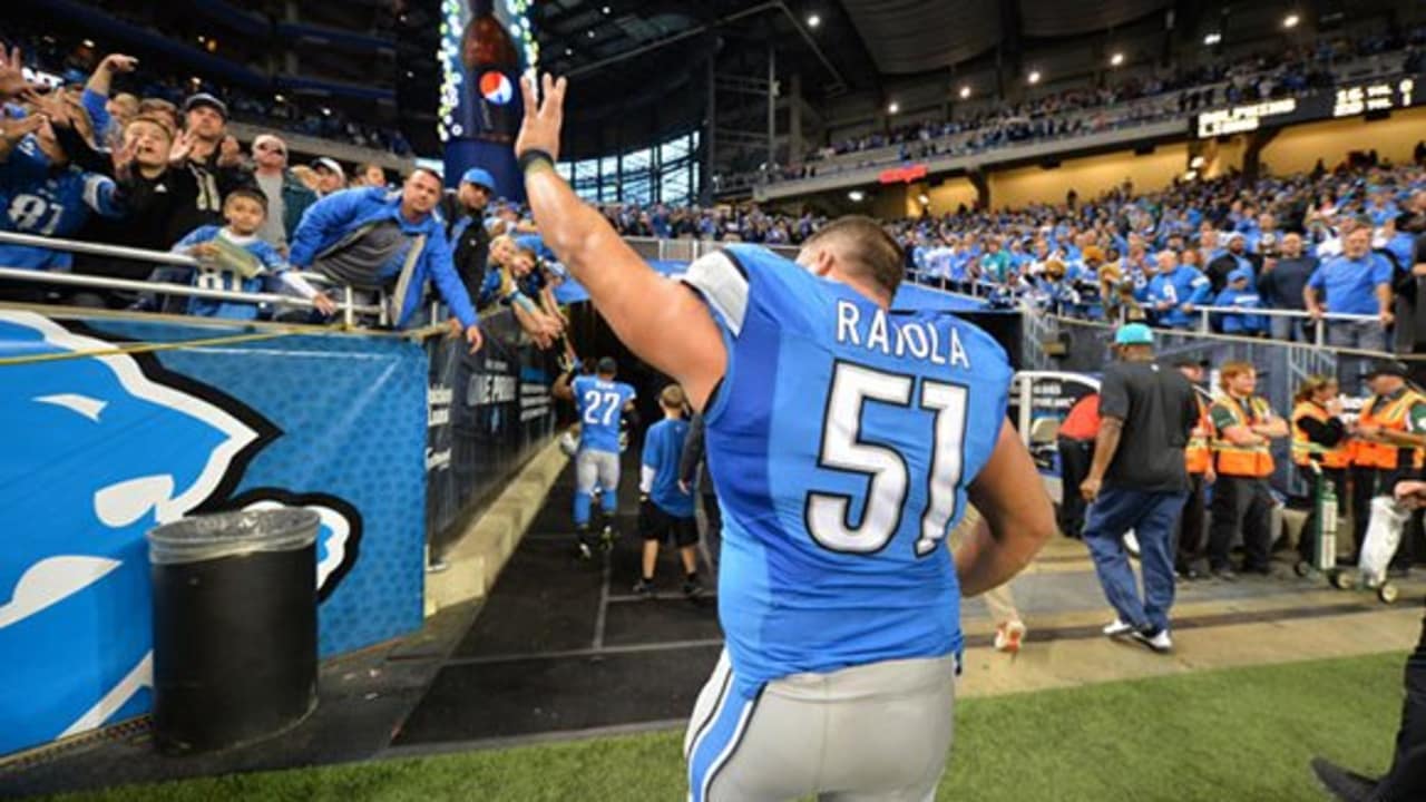 Lions' Dominic Raiola suspended one game for stomping on opponent