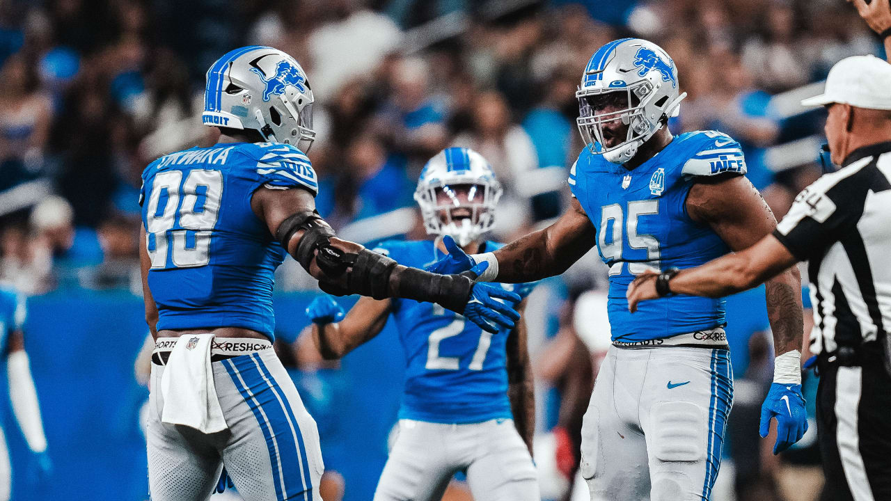 Photo gallery from the Lions' 21-16 win over the Giants in