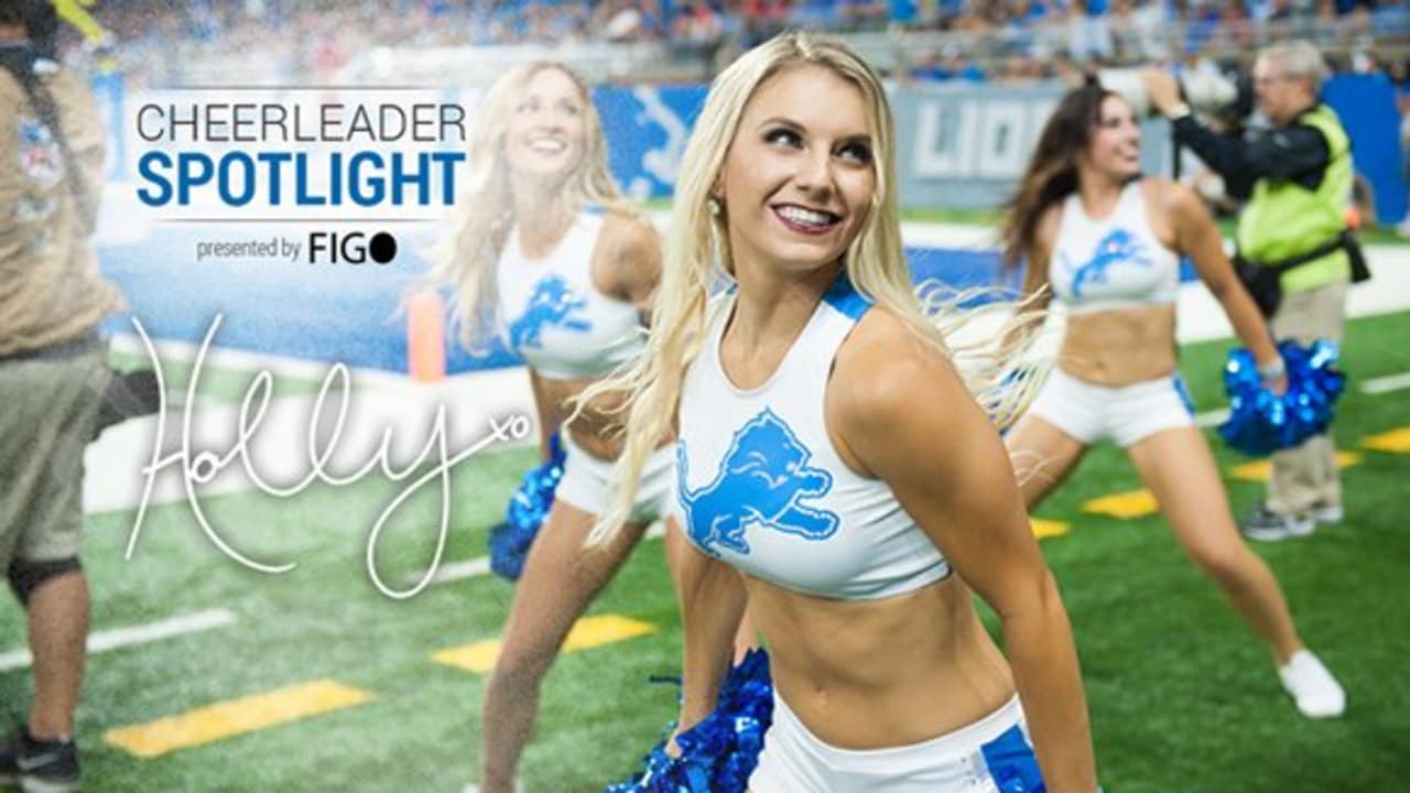 Cheer spotlight: Holly 