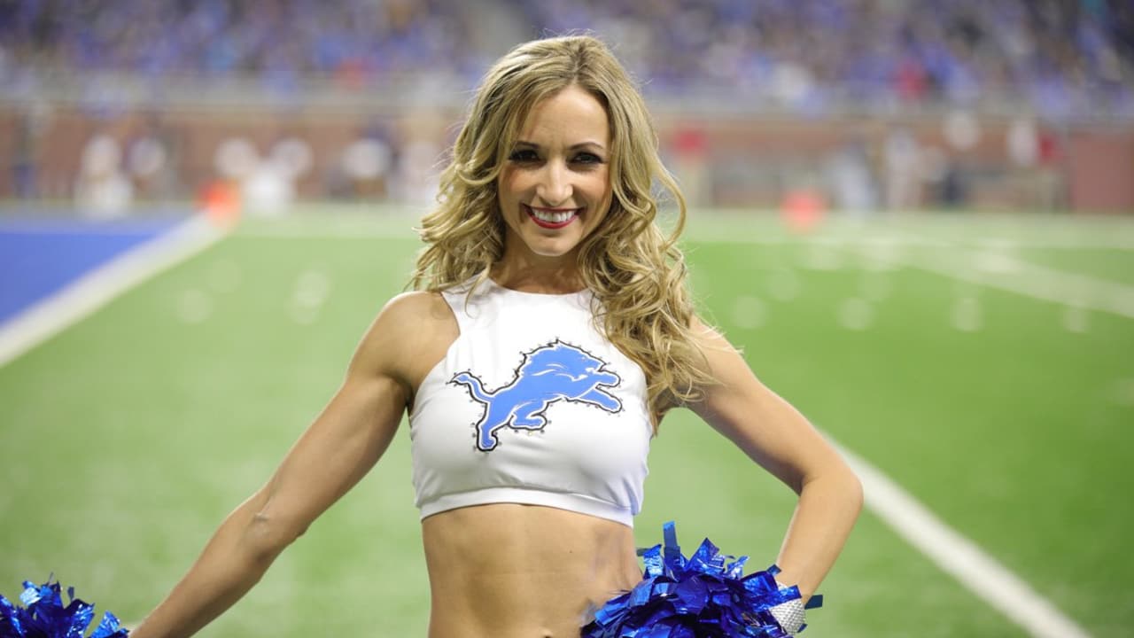 Detroit Lions Cheerleaders-Heather