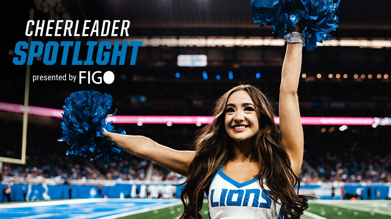 Team Spotlight: Detroit Lions Cheerleaders' New Uniforms