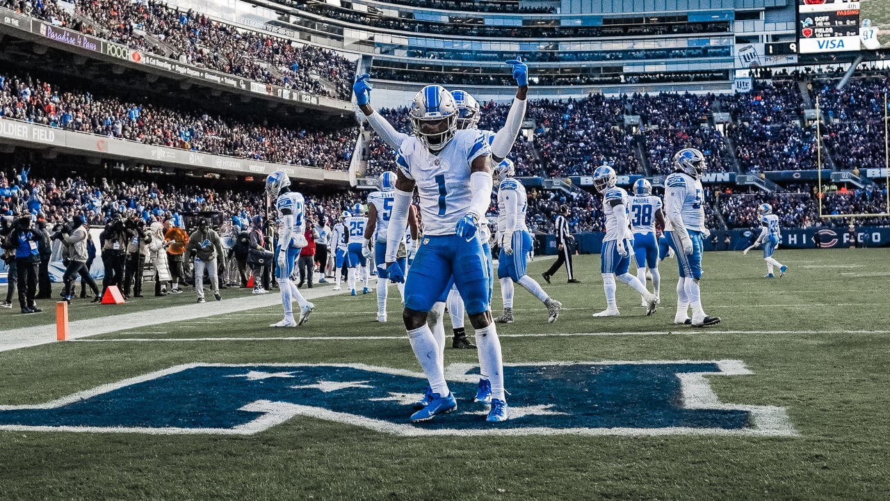 Jeff Okudah Detroit Lions Frmd Signed 20" x 24" Skyline Series In  Focus Photo