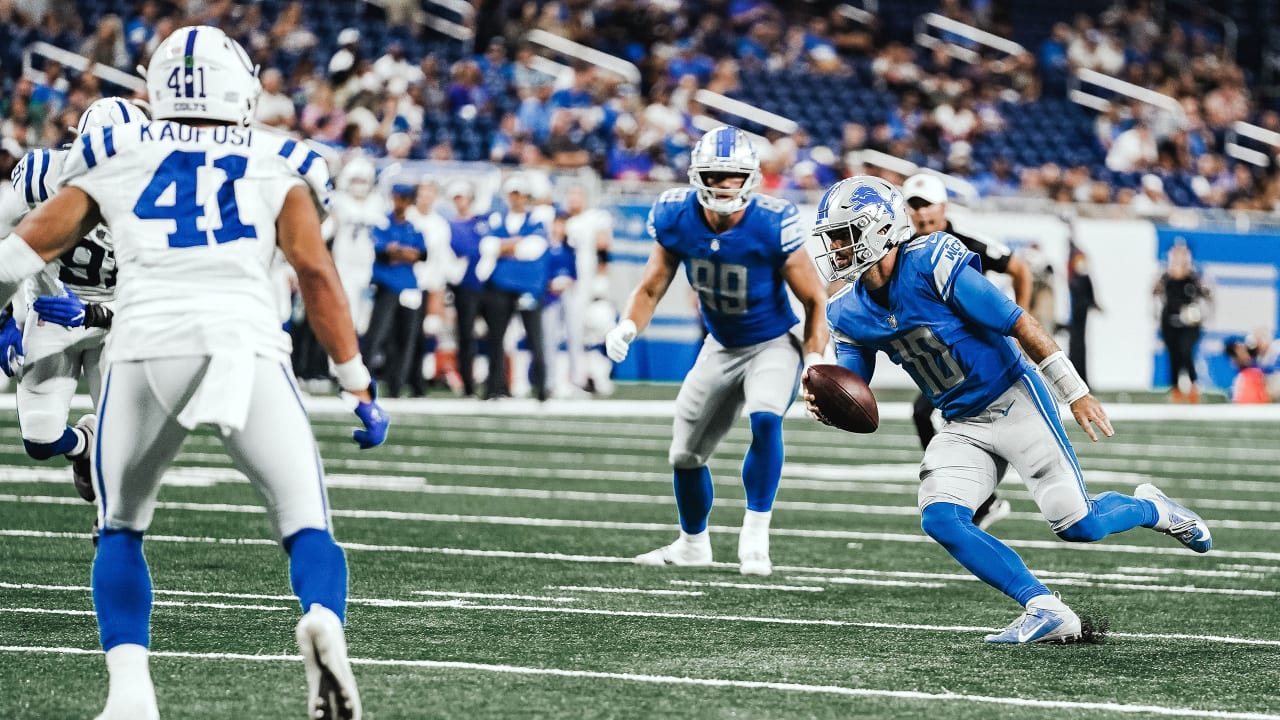 Lions stomp Colts in preseason game 