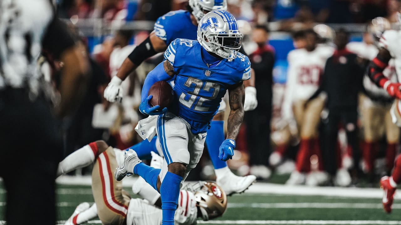 Green Bay Packers center Josh Myers (71) blocks Detroit Lions