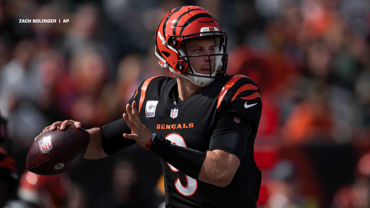 Cincinnati Bengals quarterback Joe Burrow (9) looks out to his receivers  during an NFL football game between the Indianapolis Colts and Cincinnati  Bengals, Sunday, Oct. 18, 2020, in Indianapolis. (AP Photo/Zach Bolinger