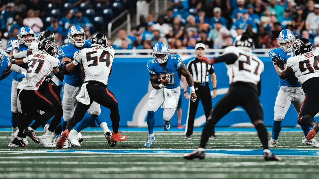 Detroit Lions runing back Craig Reynolds (46) is atckled by Buffalo Bills  linebacker Andre Smith (59) during the second half of the preseason NFL  football game against the Buffalo Bills in Detroit