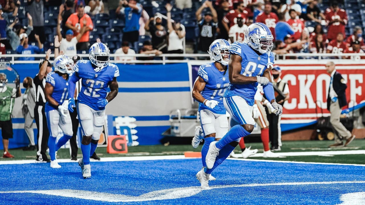 Detroit Lions wide receiver Quintez Cephus (87) catches a touchdown pass as  San Francisco 49ers …