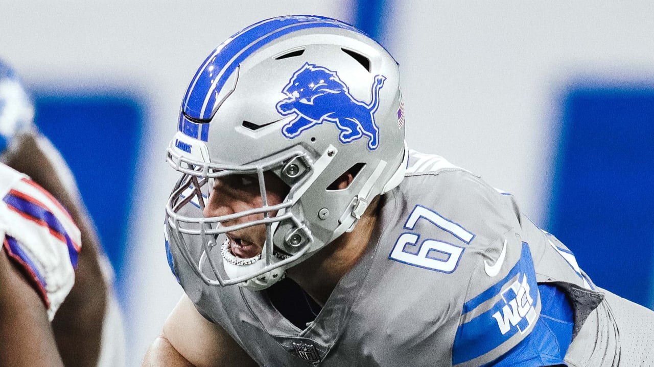 Detroit Lions place Matt Nelson on IR, sign Darrell Daniels, add 2