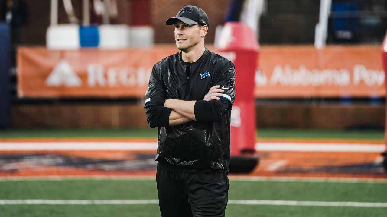 The Houston Texans interviewed the Detroit Lions Offensive Coordinator Ben  Johnson for the head coaching position.