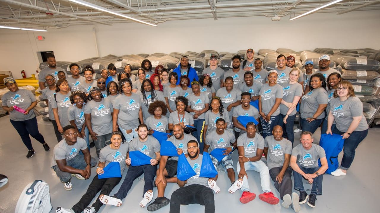 Detroit Lions rookies visit Empowerment Plan plant