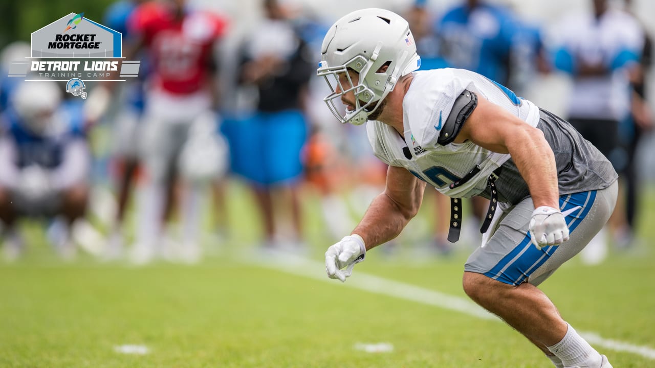 Nick Bellore officially listed as a fullback on Detroit Lions