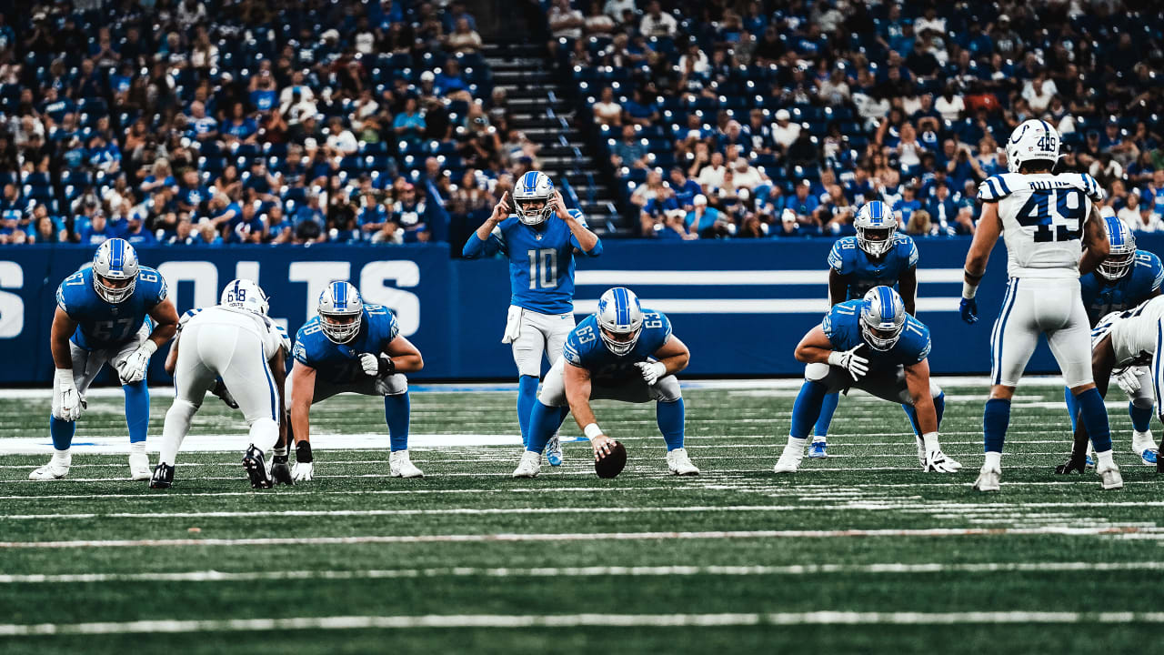 Indianapolis Colts offensive tackle Dan Skipper (74) walks off the