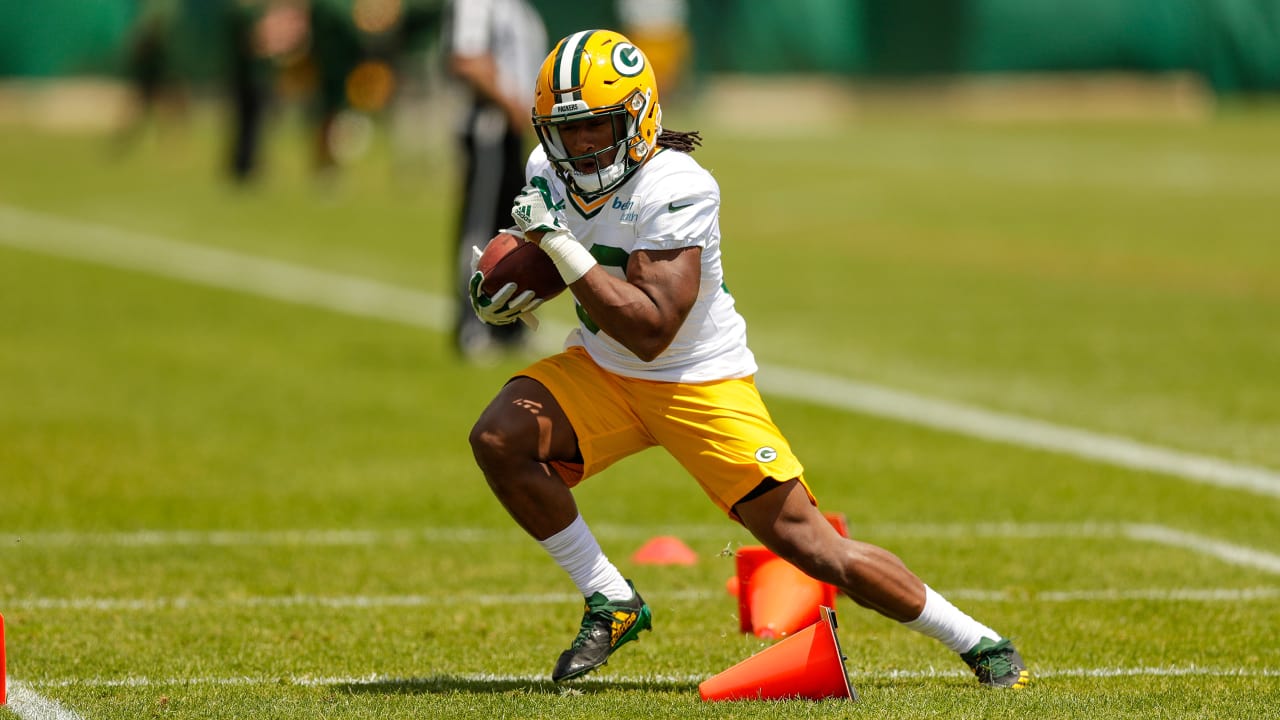 Bigger, stronger Aaron Jones aims to be as explosive as ever in 2018