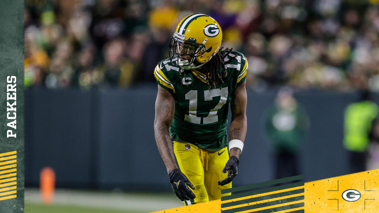 Packers WR Davante Adams honored with 2021 Stand-Up Guy Award