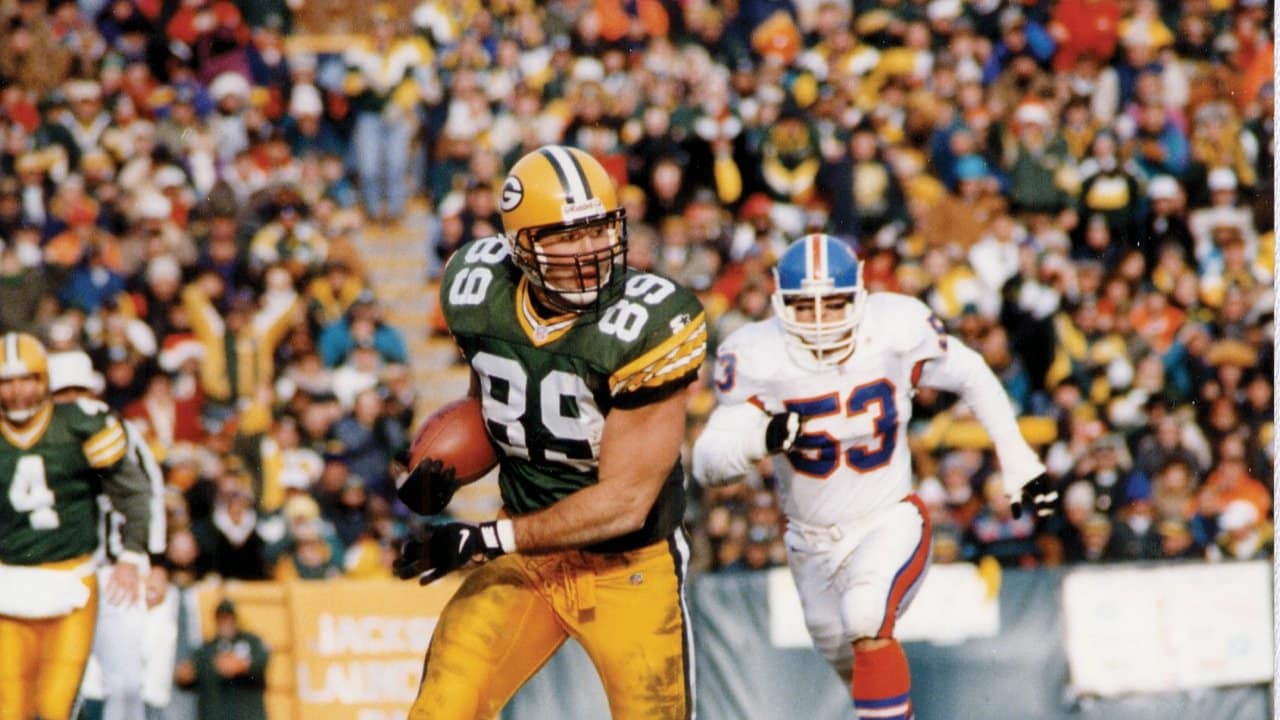 Former Packers player Mark Chmura speaks about 1998 game in Tokyo