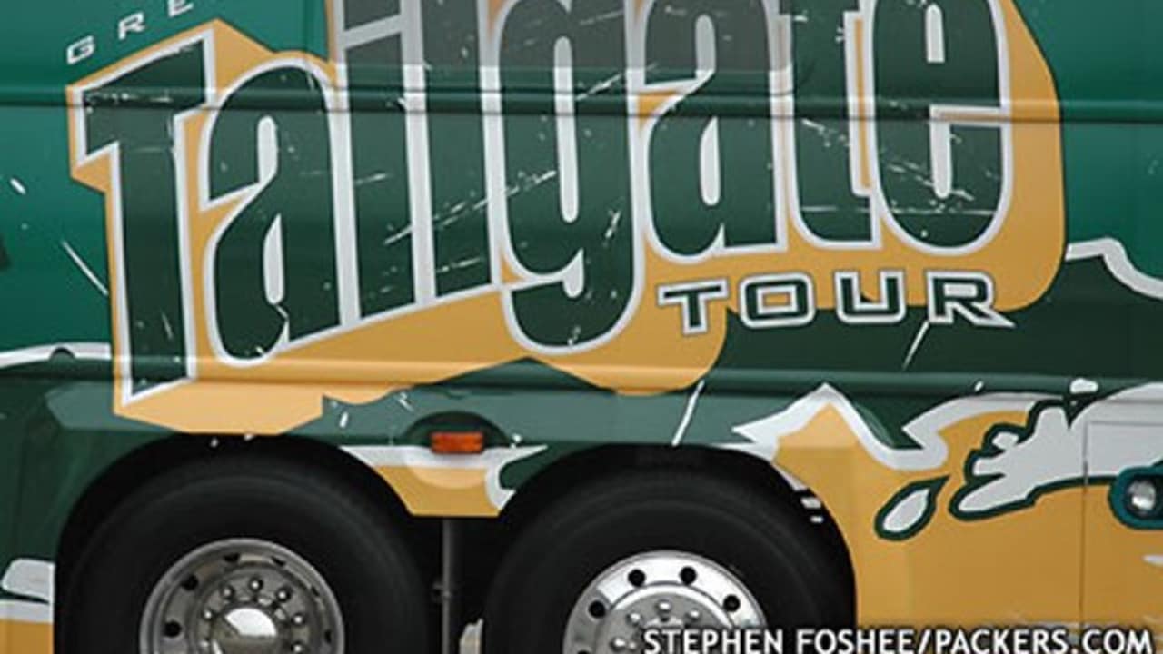 Packers Kick Off Tailgate Tour