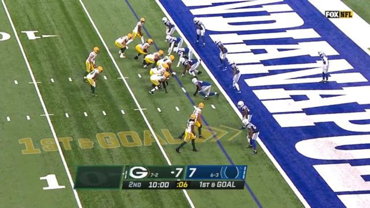 Aaron Jones explodes into end zone for physical touchdown 