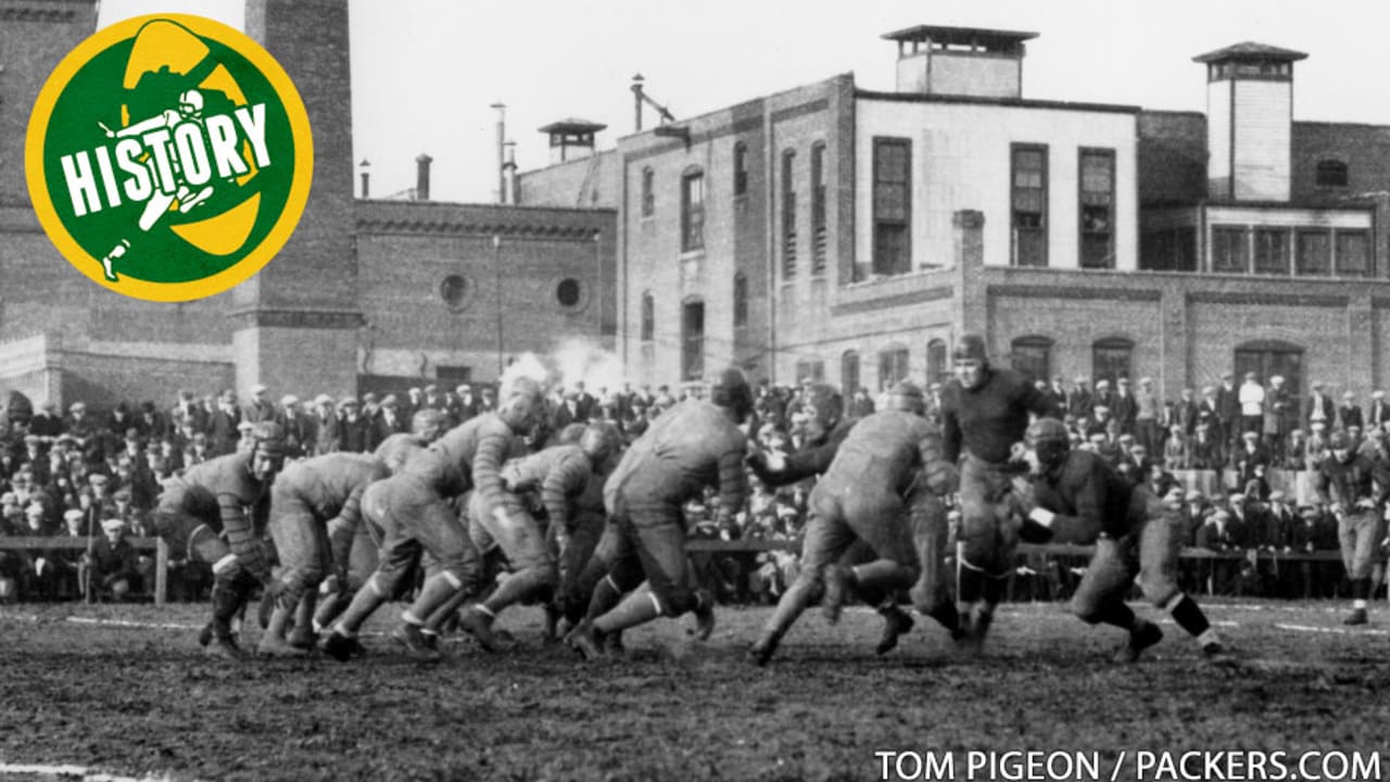 1936 Chicago Cardinals Vs. Green Bay Packers Program. Football, Lot  #44178