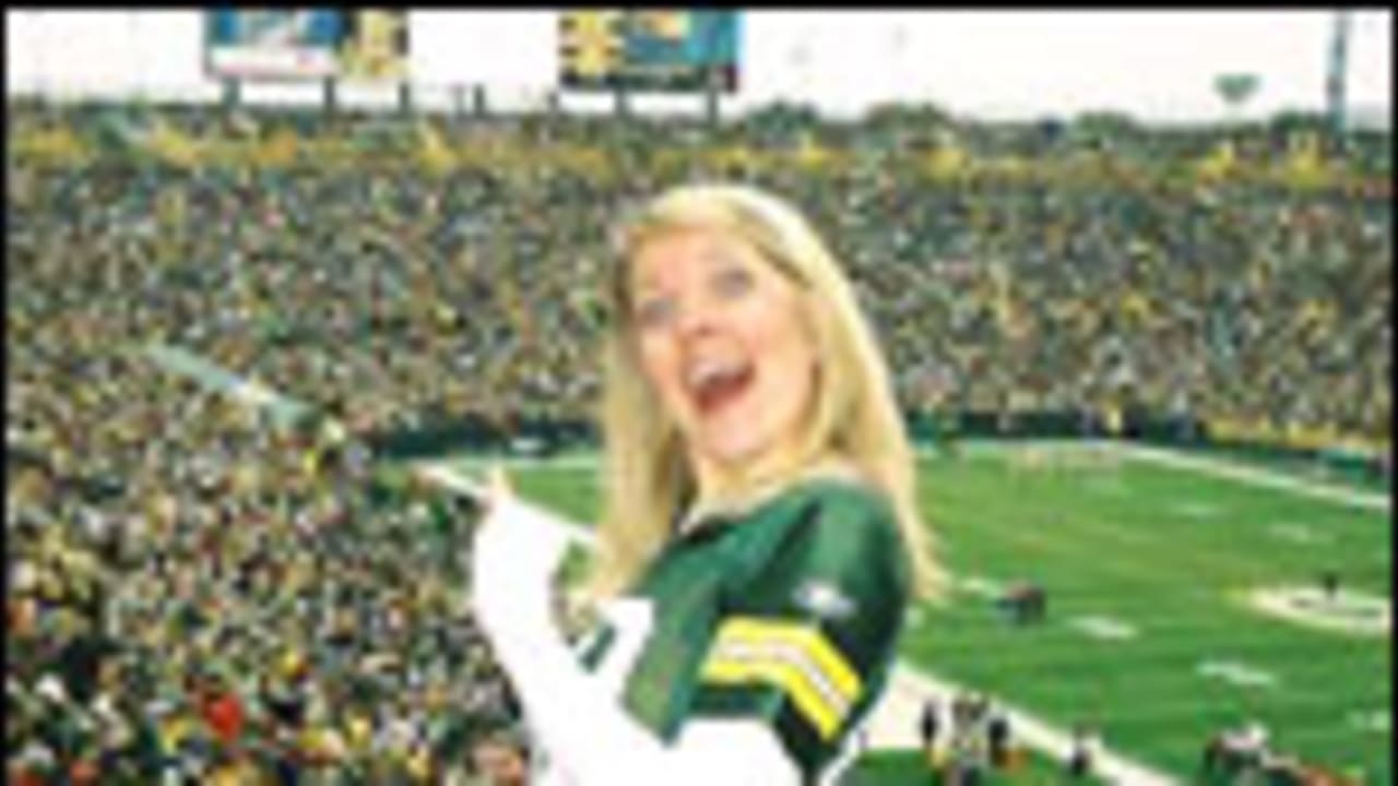 My girl and I will be attending our first Packers game at Lambeau