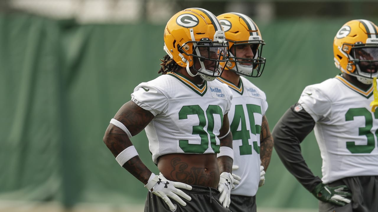 Detroit Lions running back Jamaal Williams walks onto the field