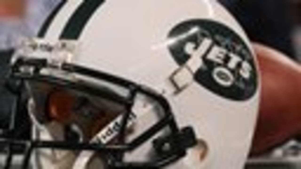 Jets punter breaks unusual record with 'great dad triumph' 