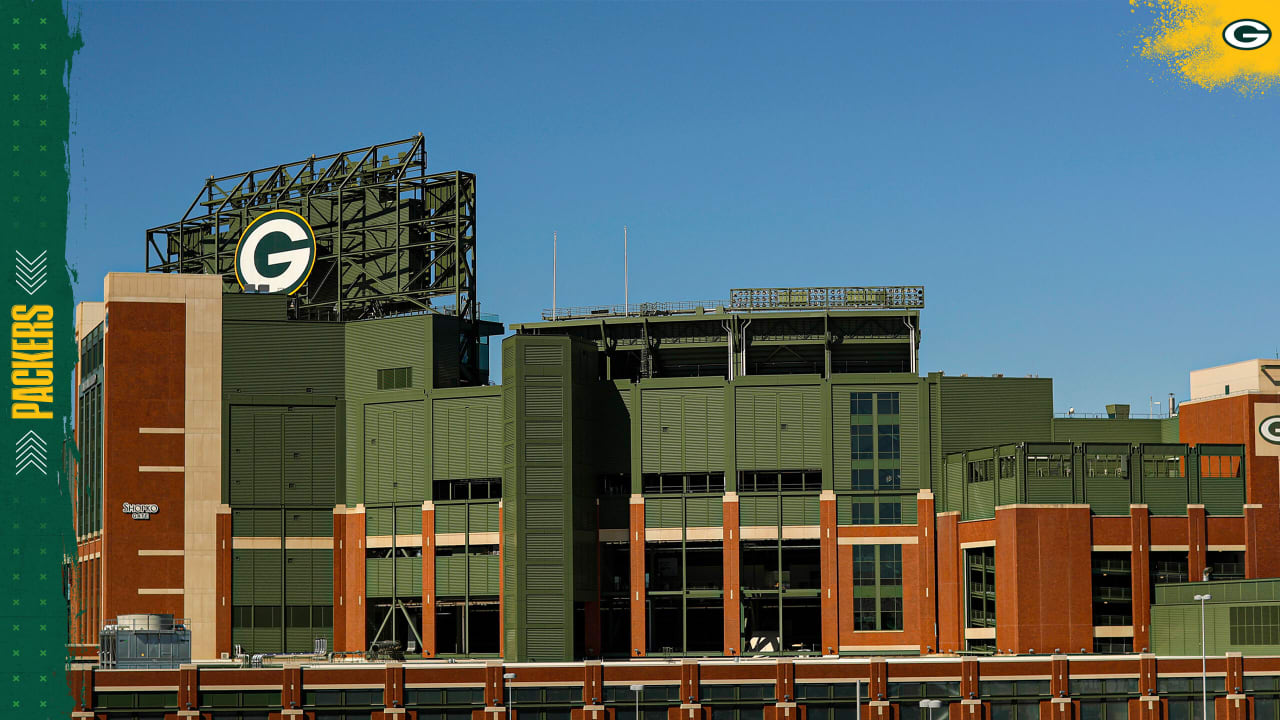 Lambeau Field preps for Saturday soccer match