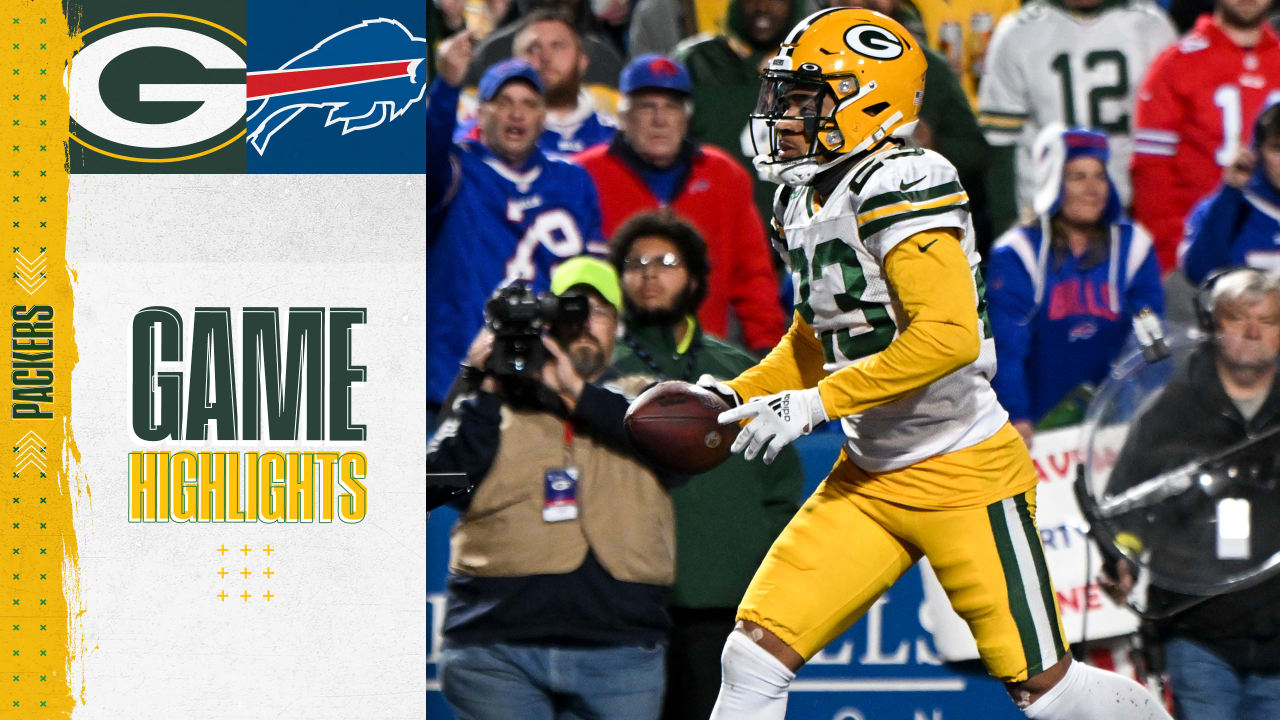 Jaire Alexander gives interception ball to young Packers fan Packers