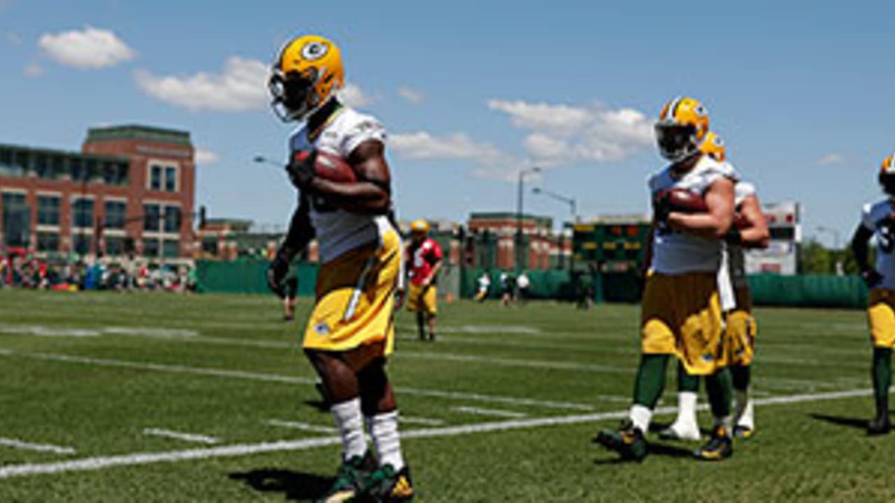 Packers Begin Training Camp July 26