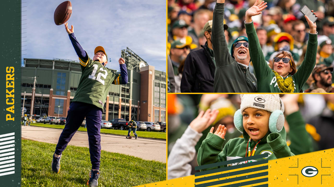 Packers Fans Brave Cold Weather 