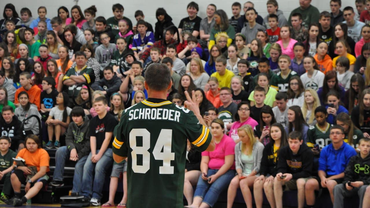 Tailgate Tour surprises Durand Middle & High School students