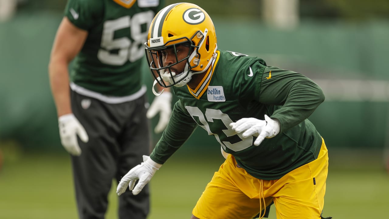 Packers trade for LB B.J. Goodson