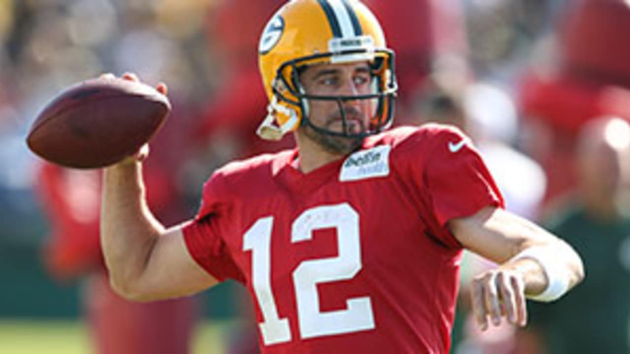 Aaron Rodgers challenging his receivers to make plays