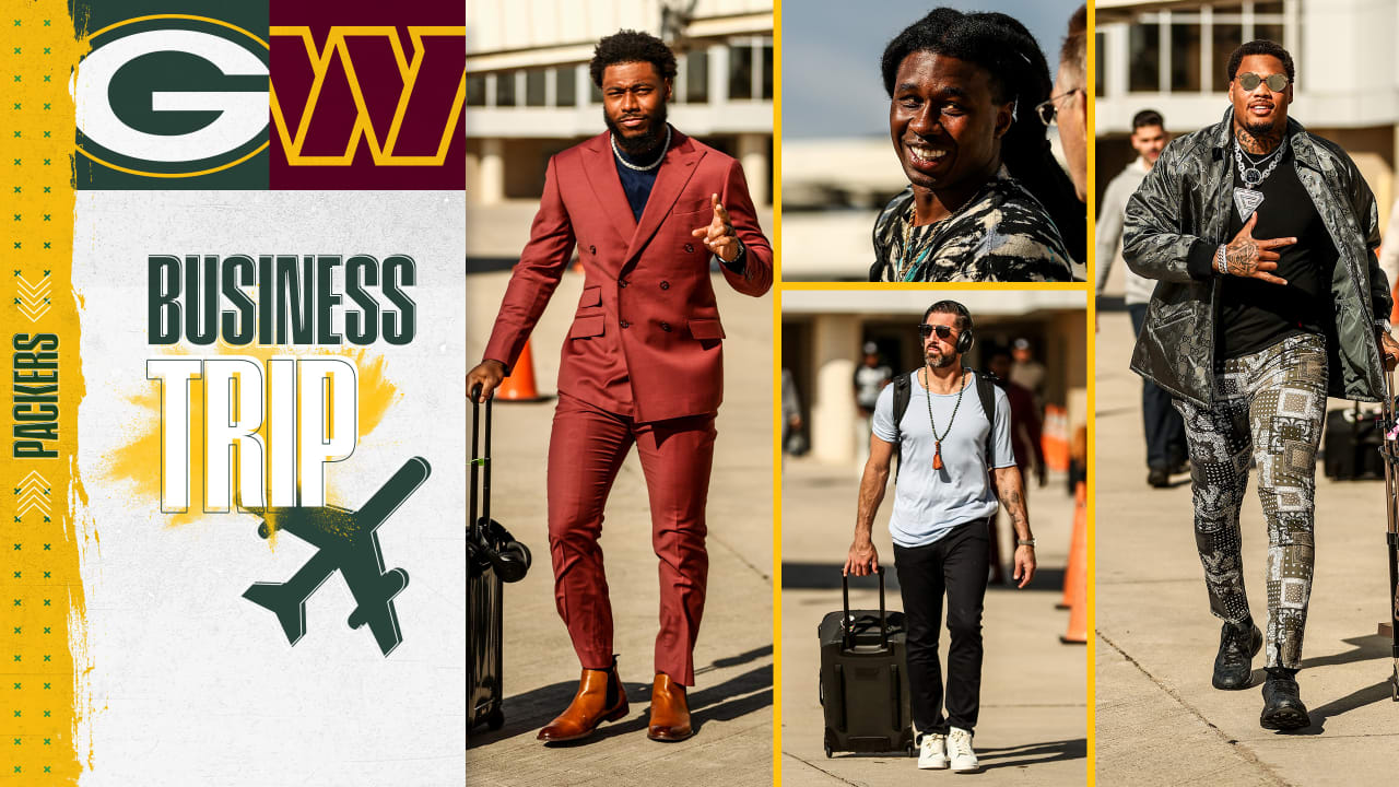 Travel Photos Packers fly to Washington Dulles International Airport