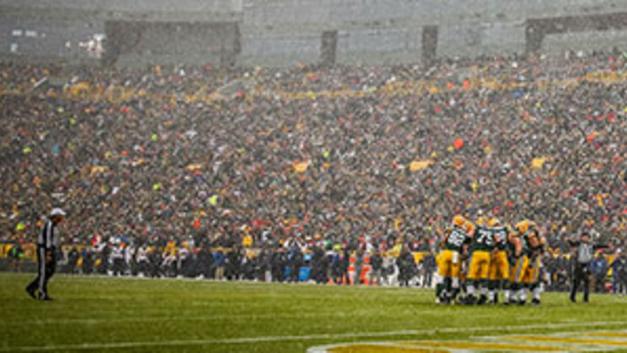 Packers-Giants Wild Card Playoff tickets sold out
