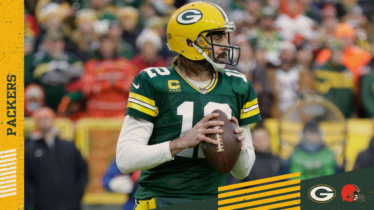 Browns vs. Packers: Aaron Rodgers throws 443rd touchdown with Green Bay  Packers to eclipse Brett Favre's team record