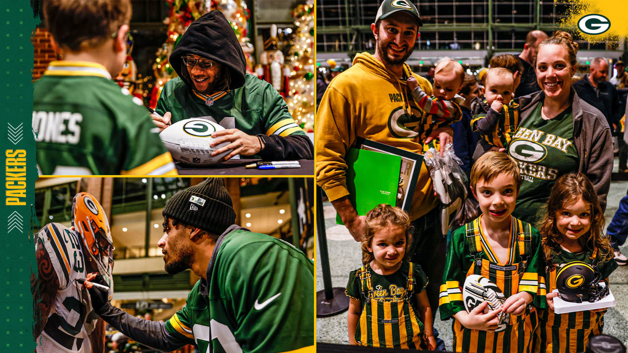 Photos: Eric Stokes, Jaire Alexander sign autographs for Salvation Army's  Red Kettle event