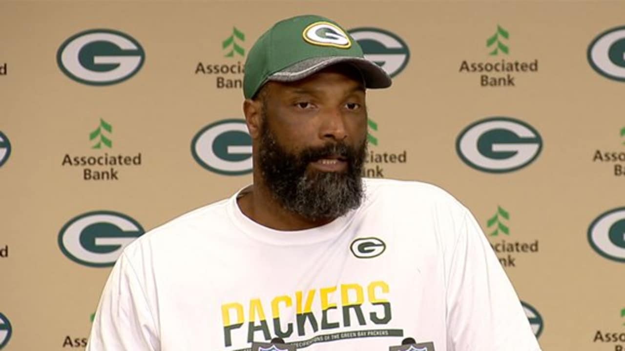 Winston Moss is determined to get after the QB