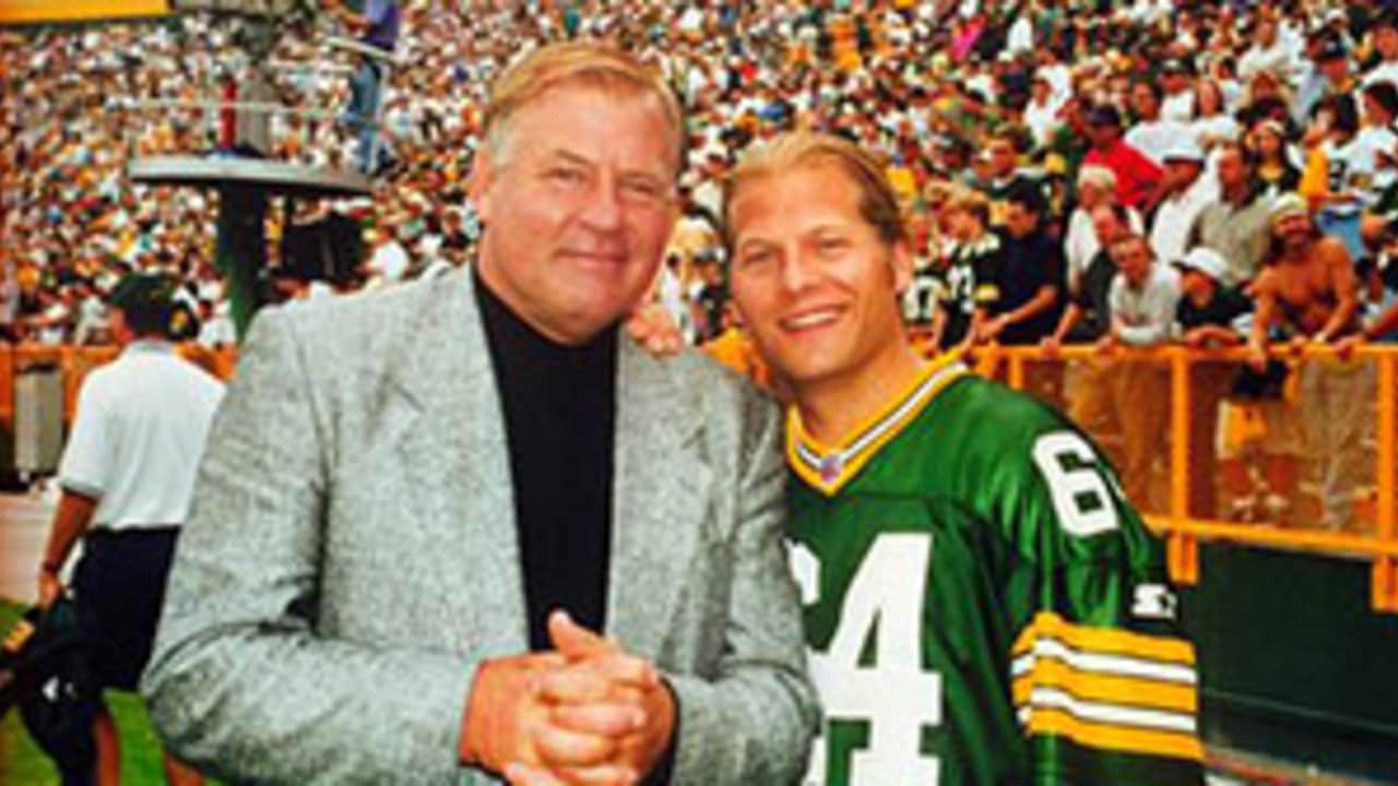 Pro Football Hall Of Famer Jerry Kramer to sign copies of 'Run To Win'  Tuesday at Packers Pro Shop