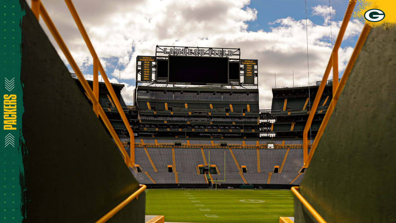 Tickets for Lambeau Field stadium tours on home game weekends now