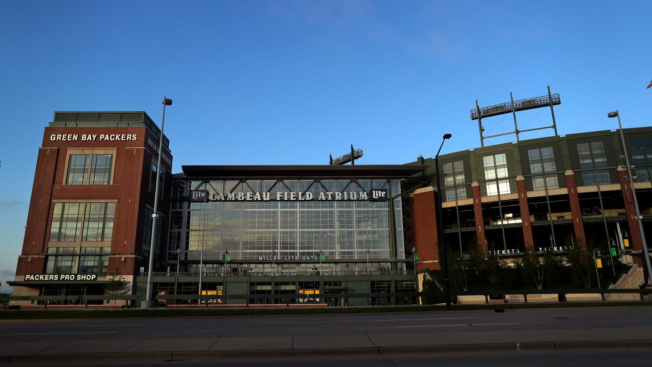 Packers offering alumni tours in December