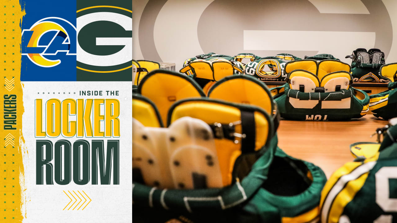 Inside the Packers' locker room in Detroit