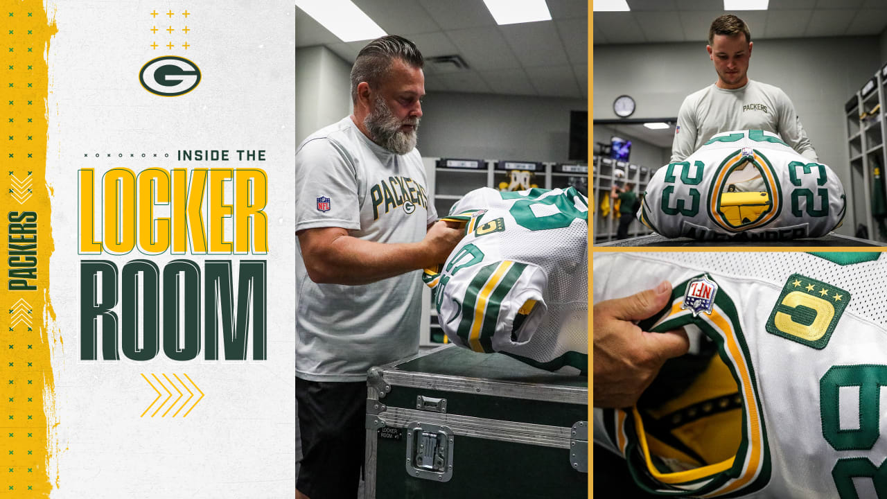 Behind-the-scenes photos of Packers locker room