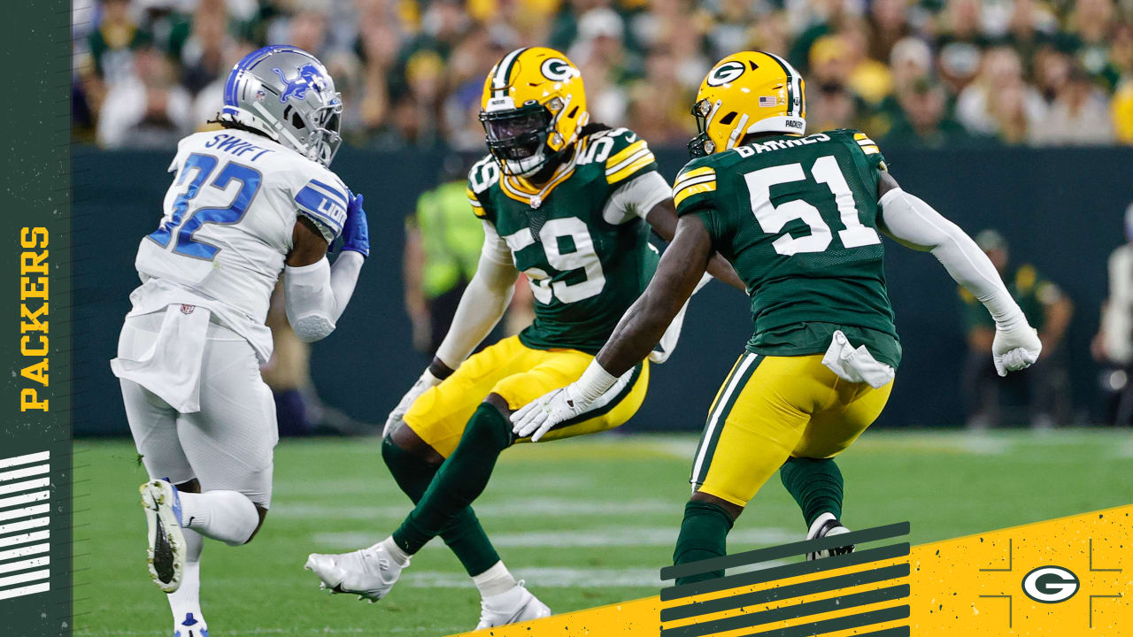 Matthews leads strong Packers defense