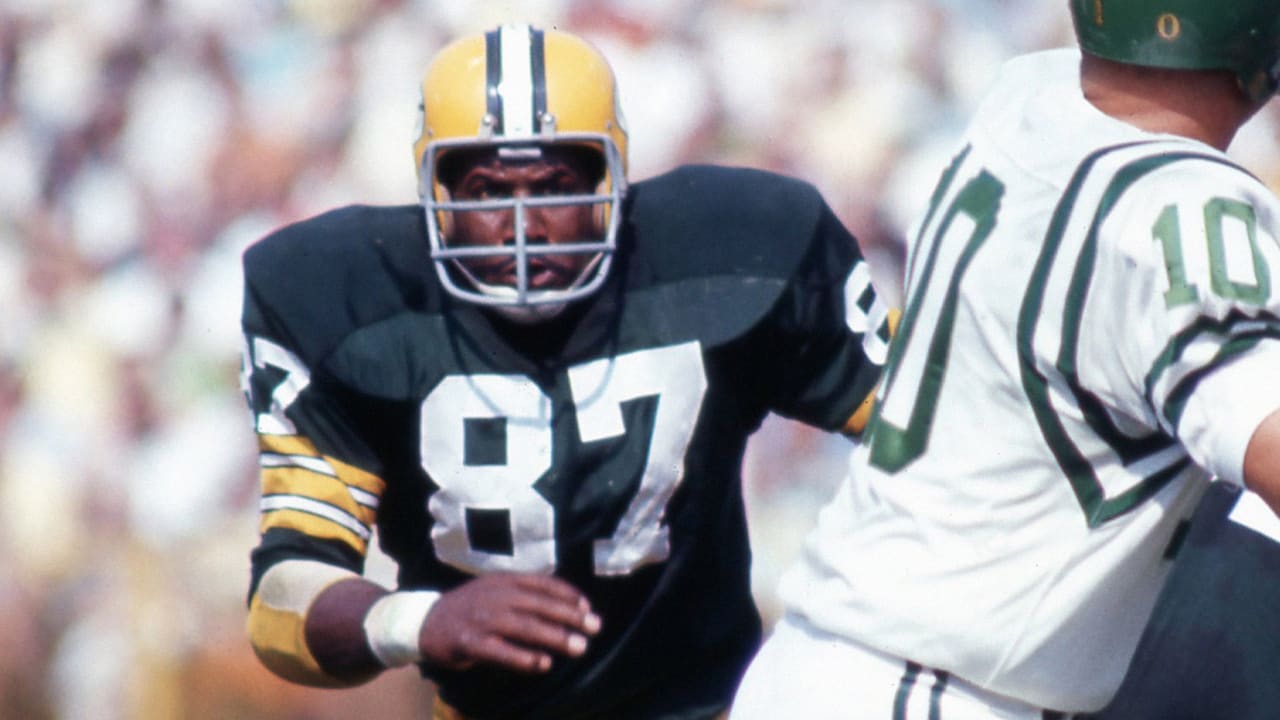 Hall Of Famer Willie Davis Made The Right Move Picking The Green