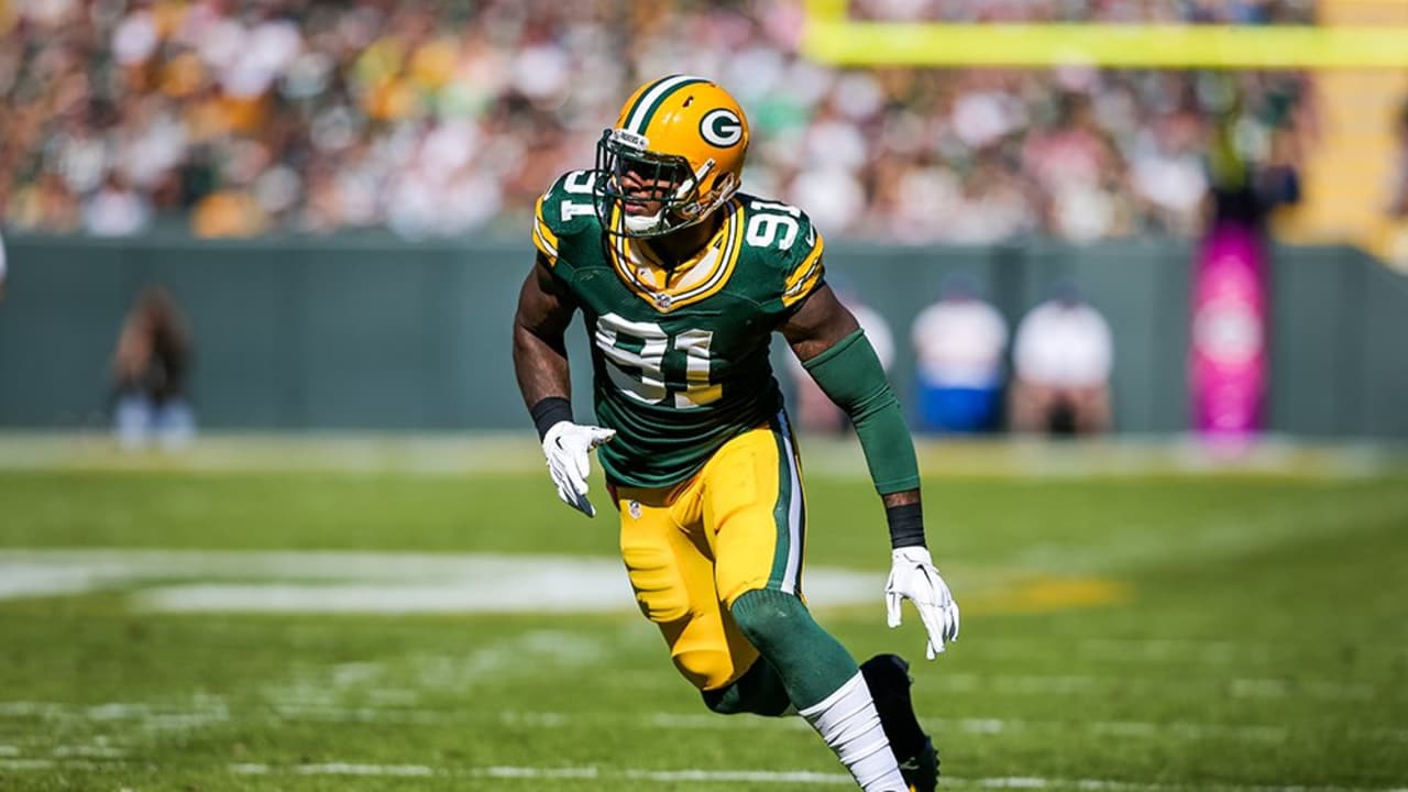 2015 in photos LB Jayrone Elliott