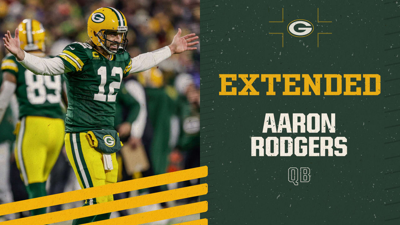 aaron rodgers re signed