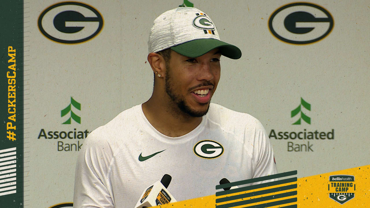Reggie Begelton understands the playbook, making it fun