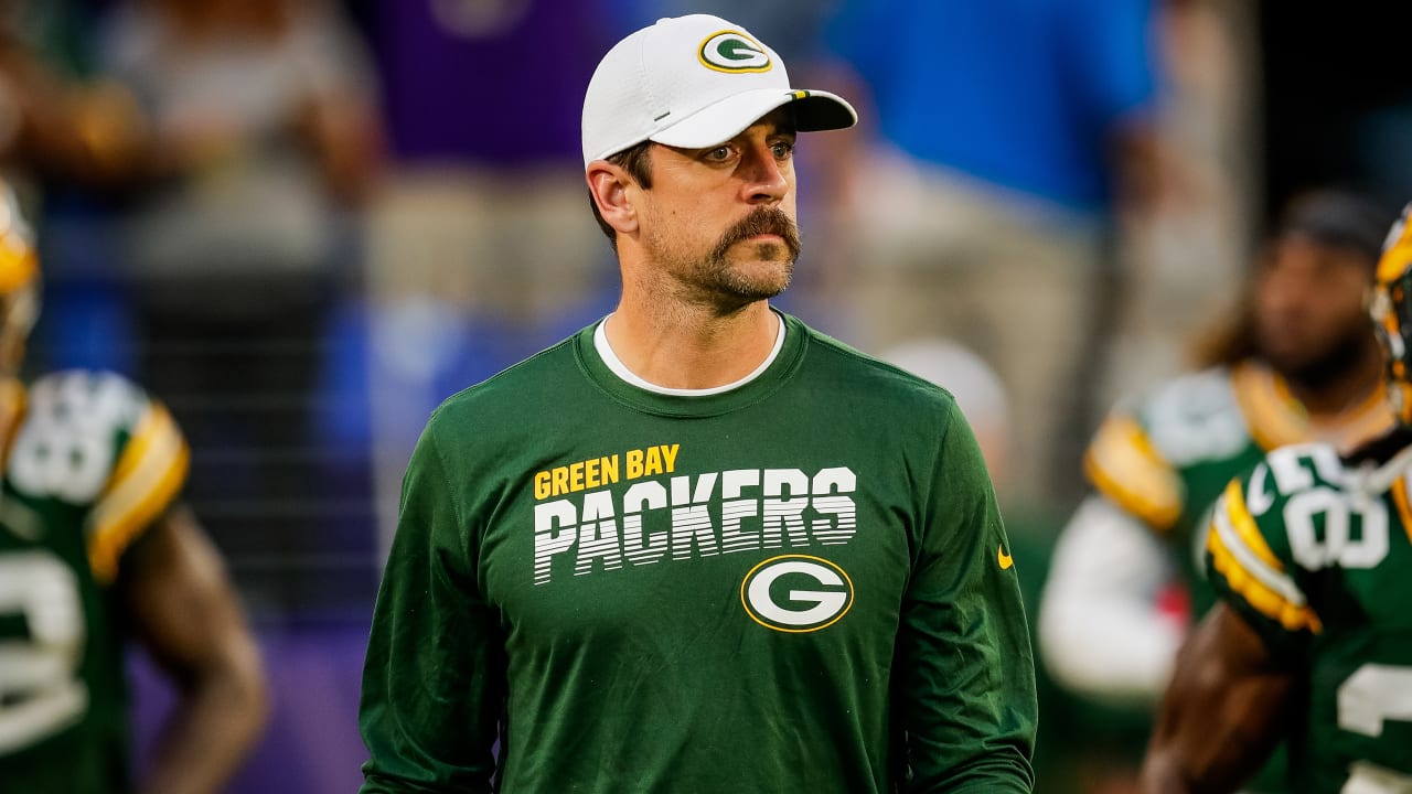 Green Bay Packers on X: .@AaronRodgers12 sets the #Packers all