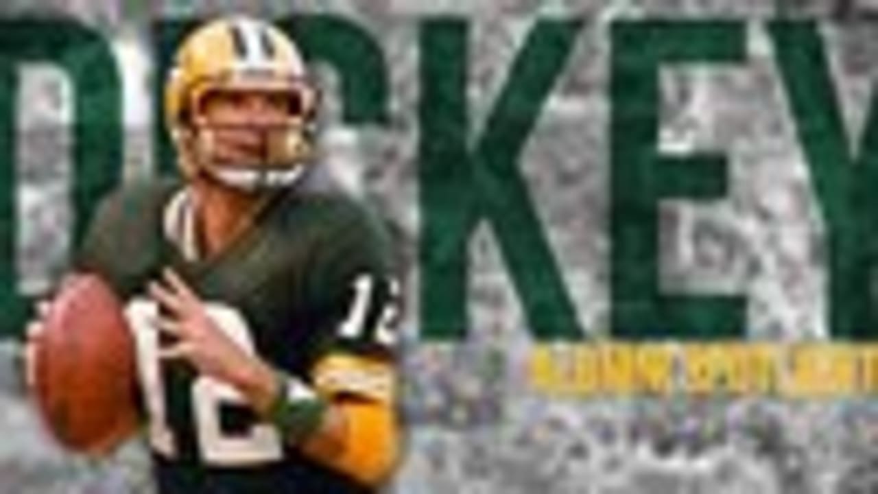 The 1983 Green Bay Packers QB Lynn Dickey American football  American-football Golf tips Ala…